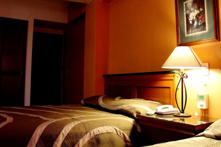 Room 31 of 38