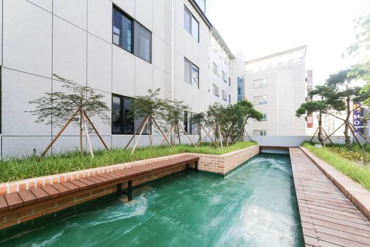 Terrace/Patio 48 of 60