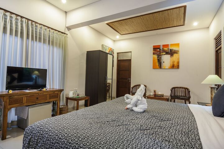 Room 33 of 160