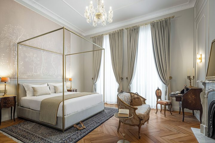 Room 21 of 64