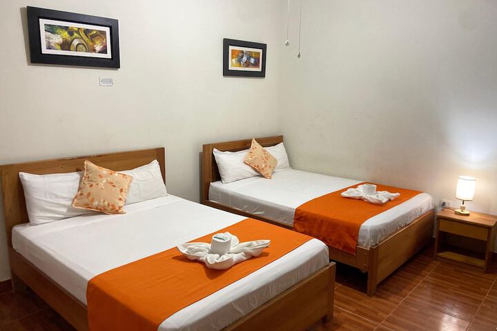 Room 7 of 28