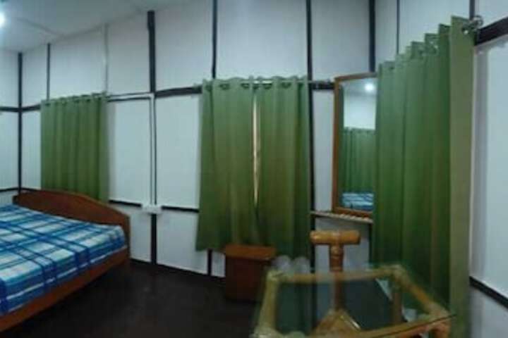 Room 3 of 12