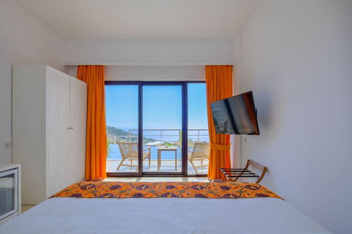 Terrace/Patio 104 of 112