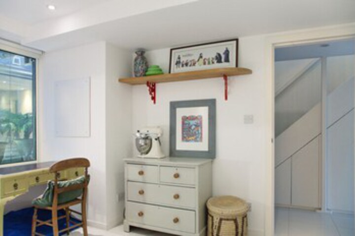 Room 9 of 21