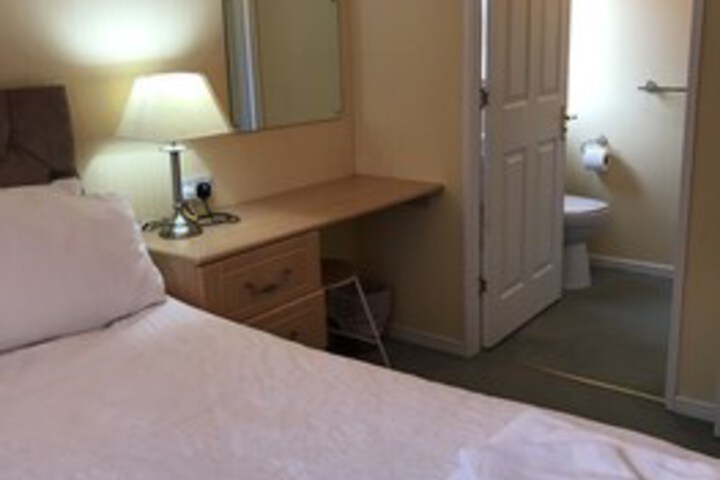 Room 92 of 116