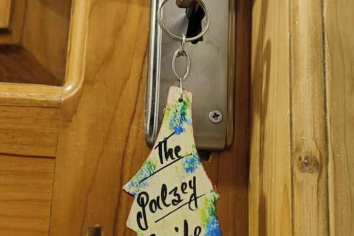 Room 44 of 76