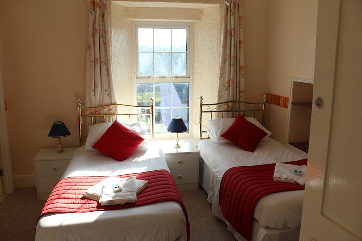Room 15 of 45