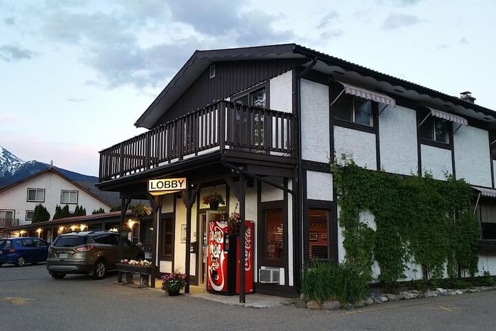 Hotel 26 of 29