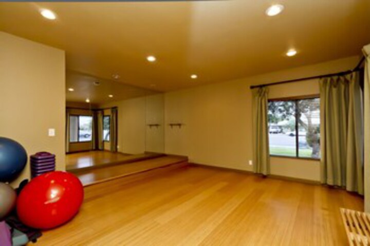 Room 17 of 22