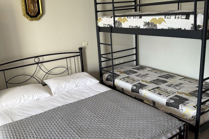 Room 34 of 116