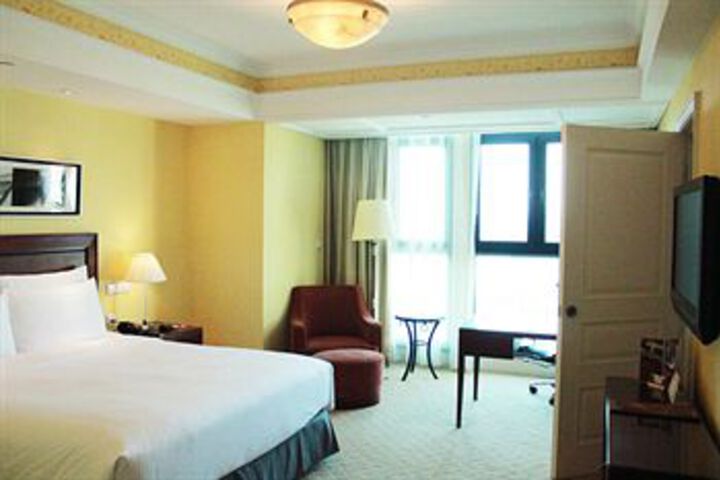 Suite Room