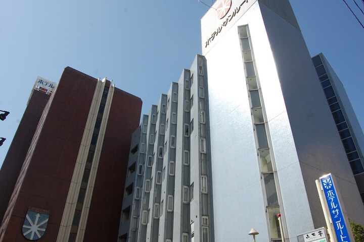 Hotel 27 of 29