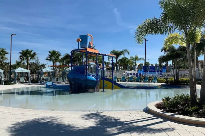 Pool 16 of 26
