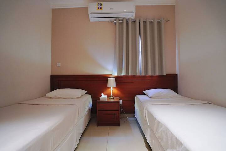 Room 8 of 58