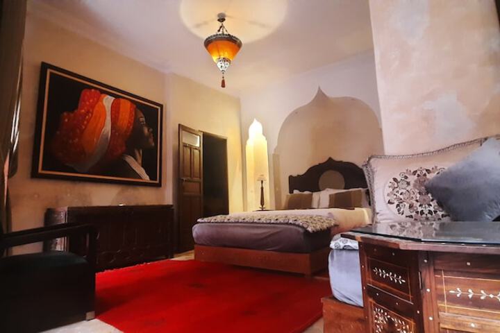 Room 14 of 97