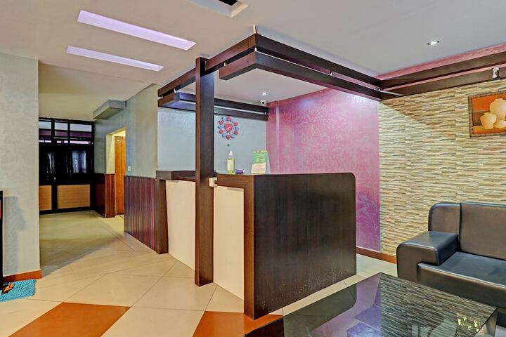 Hotel Interior 8 of 36