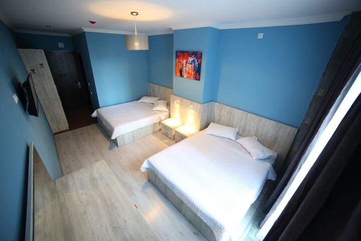 Room 20 of 48