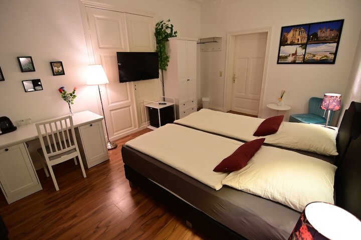 Room 36 of 149