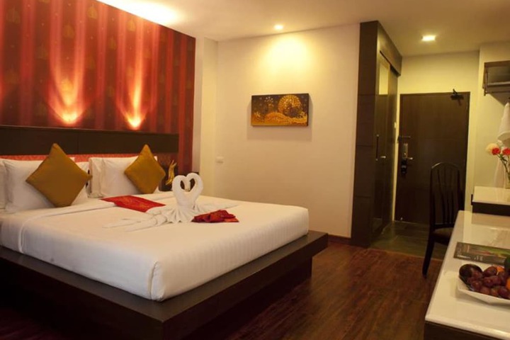 Room 5 of 51