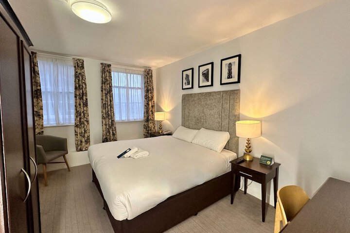 Room 18 of 63