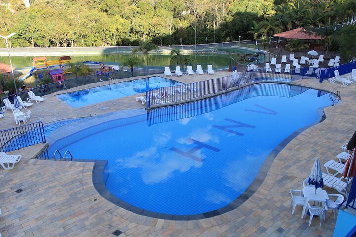 Hotel Pool