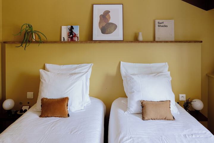 Room 9 of 39