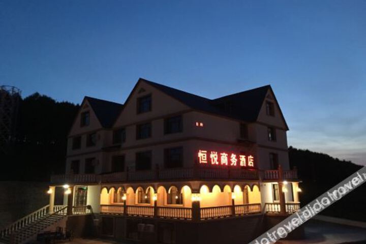 Hotel 11 of 29