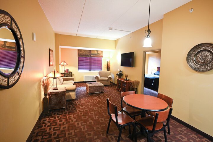 Room 33 of 49