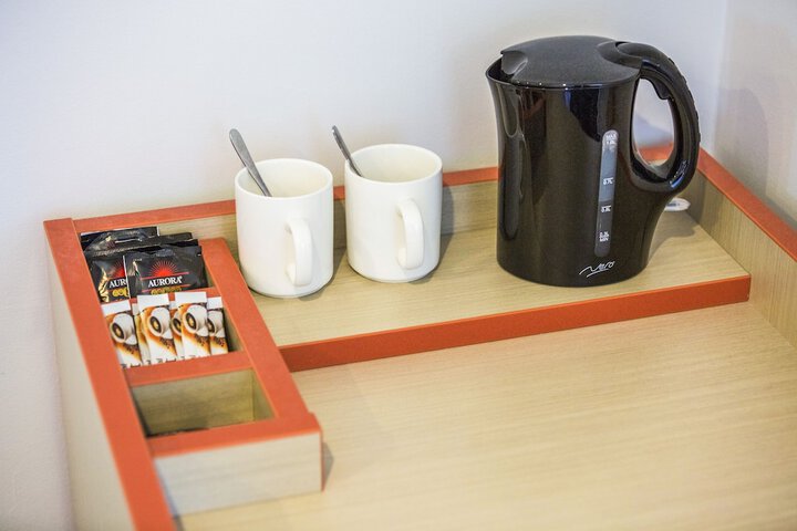 Breakfast/Coffee Service 14 of 35