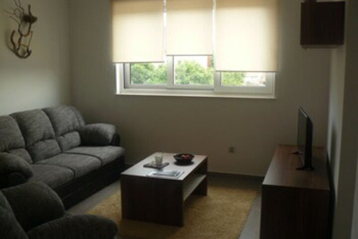 Room 42 of 63