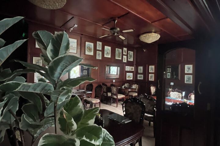 Dining 142 of 175