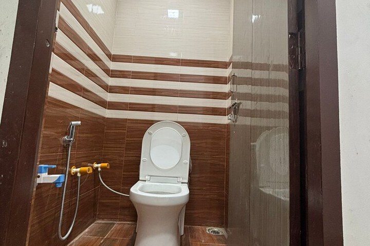 Room 15 of 24