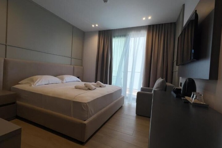 Room 22 of 54