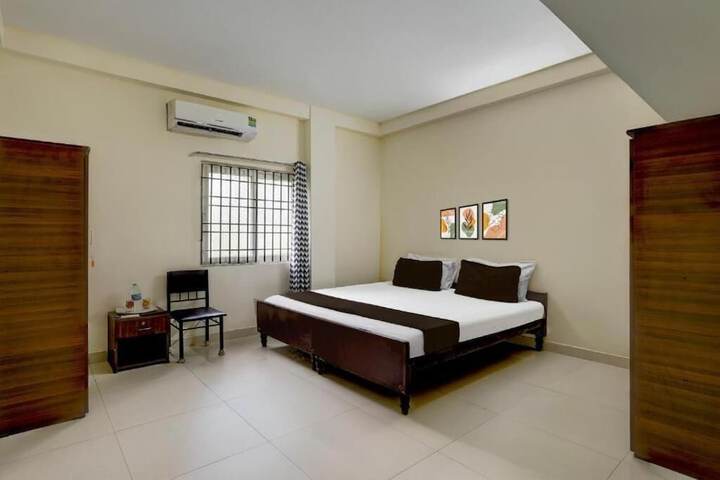 Room 12 of 13