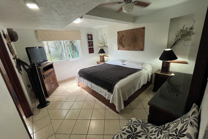 Room 8 of 41