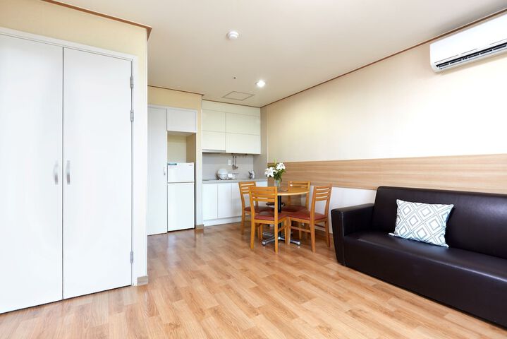 Room 46 of 120