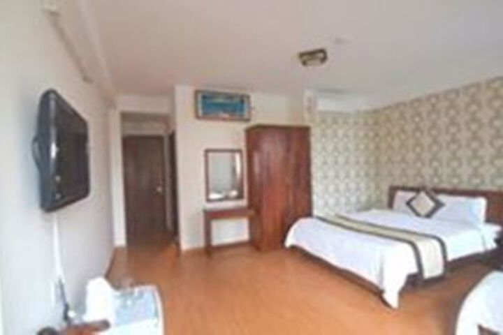 Room 16 of 22