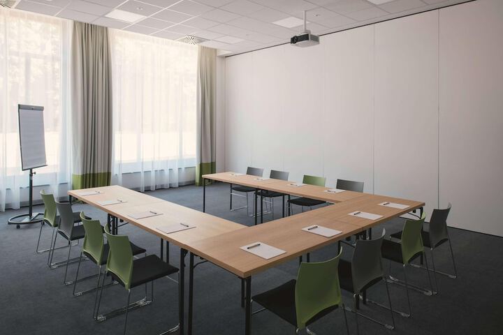 Meeting 121 of 137