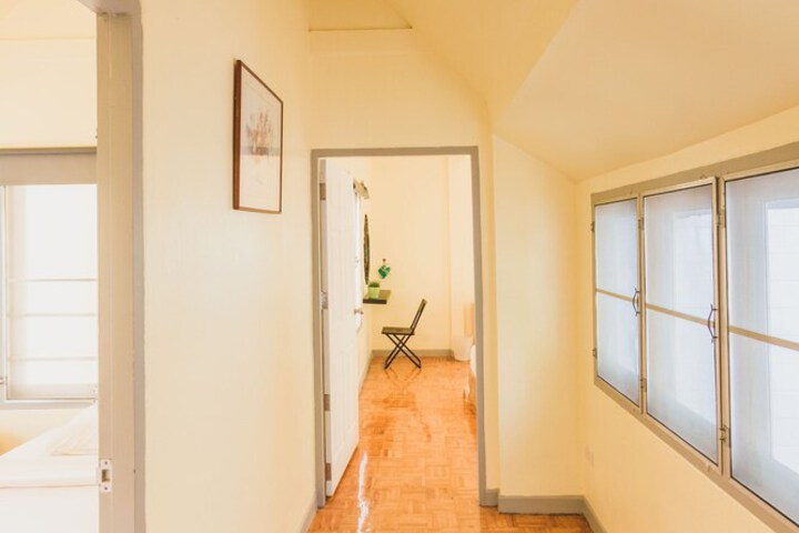 Room 46 of 194