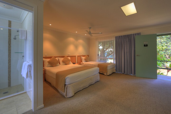 Room 8 of 81