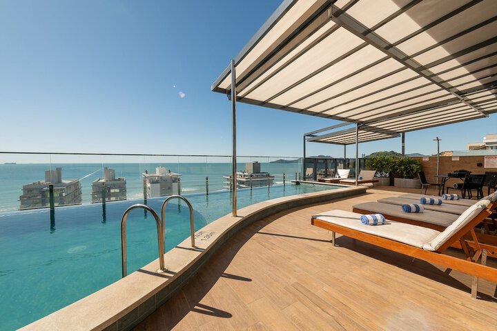 Exterior of Brava Mundo Hotel Boutique OFICIAL