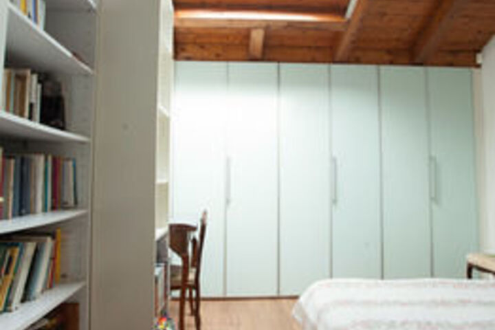 Room 30 of 173