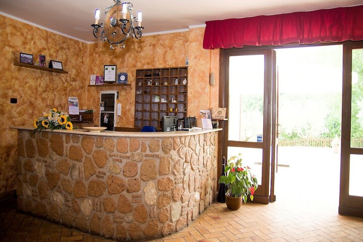 Hotel Interior 4 of 132