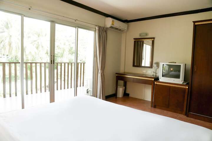 Room 7 of 54