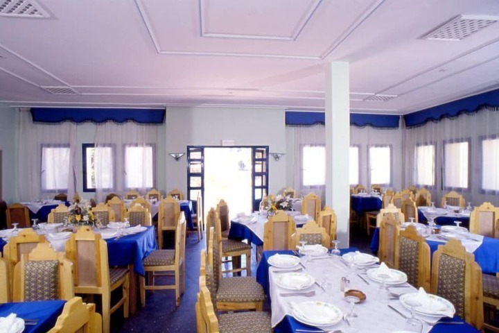 Dining Photos