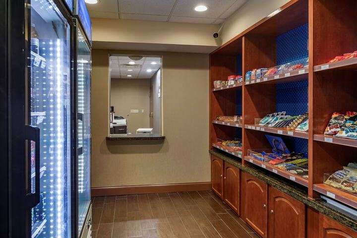 Snack bar