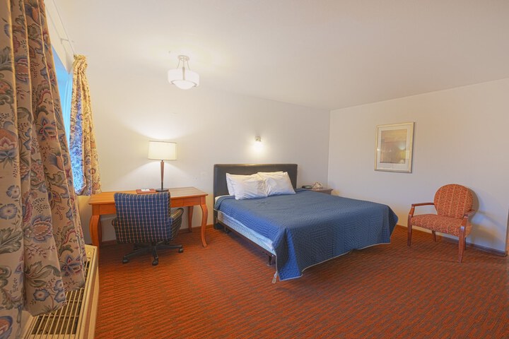 1 King Bed (14 of 22)