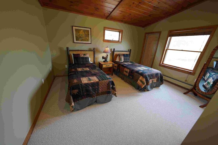Room 62 of 241
