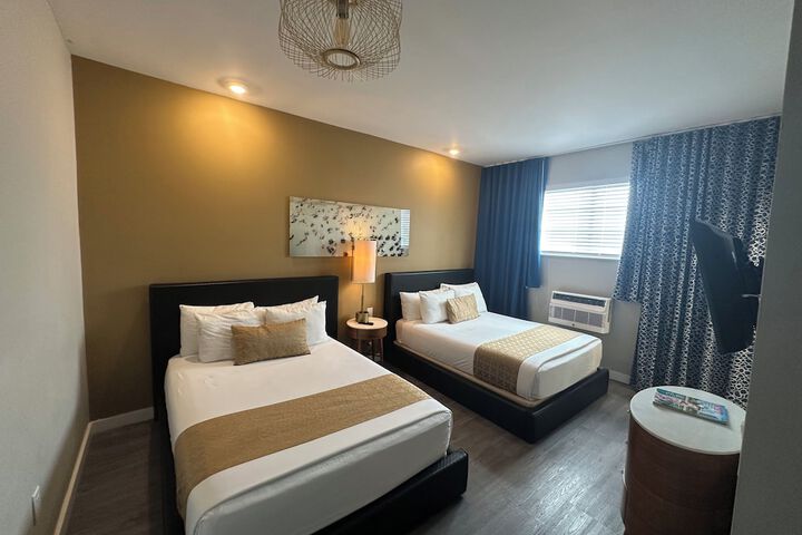 Room 26 of 59