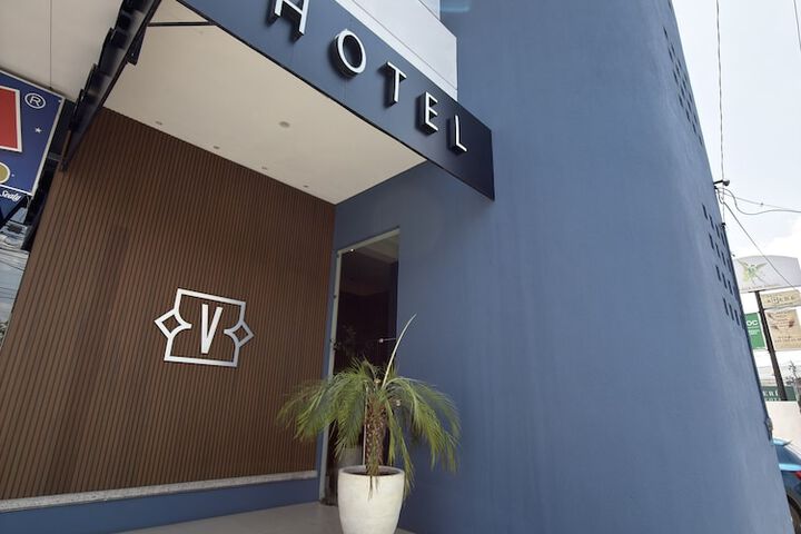 Hotel 24 of 24